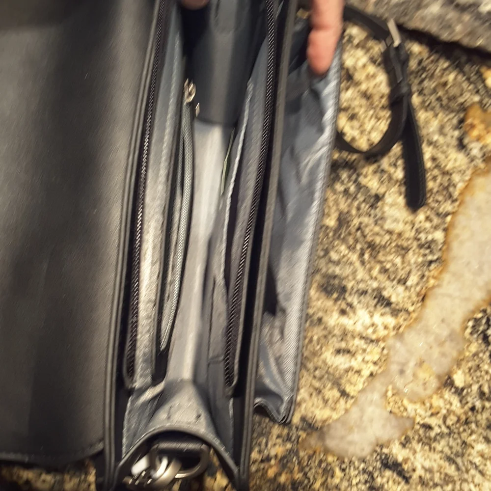 Purse - Picture 4 of 5